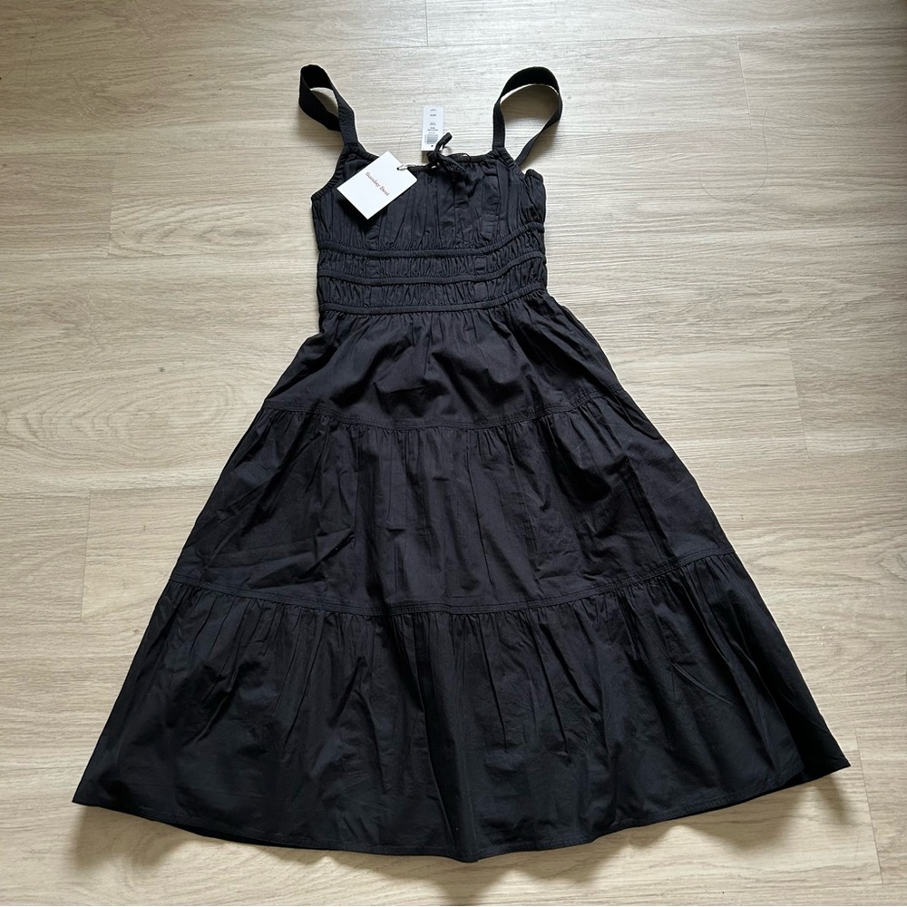 NWT Aritzia Black Poplin Midi Dress